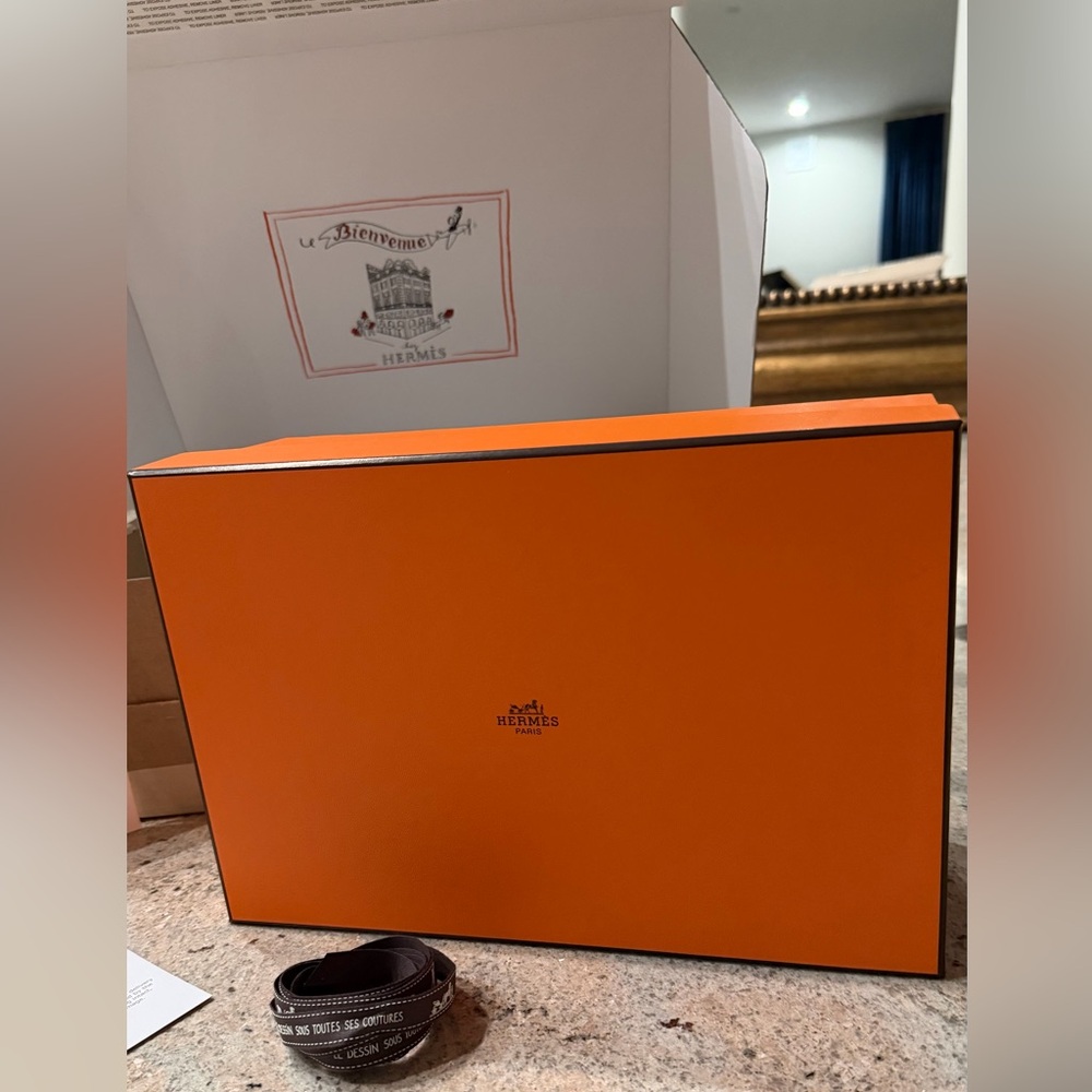 Hermes Vibrant Orange Bag box with dust shoe bags